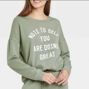 Zoe + Liv sweatshirt size XS in excellent condition